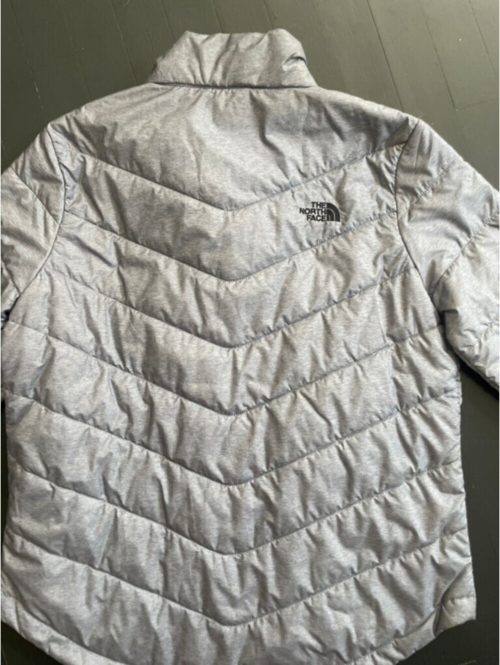 The North Face Women's Gray Quilted Puffer Jacket M - Picture 14 of 15